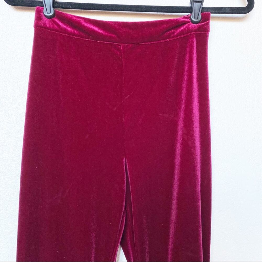 Fashion Nova Berry Velour Flare Hi Low Hem Pants Size Small - Picture 9 of 9